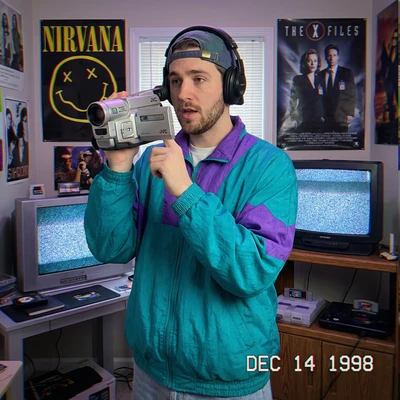 Влогер из 1990-х: Эстетика VHS — AI промт для Nano Banana Pro